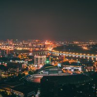 谁谦