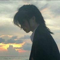 故事的小黄花k