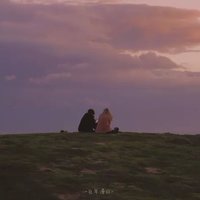 巨业余的摄影师