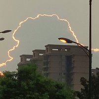 青衣白袍