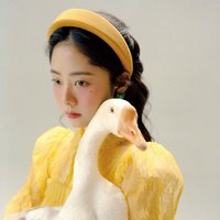 爱摄影的左言