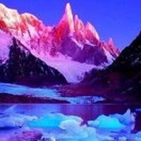 天山峰影