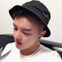 Leo康康