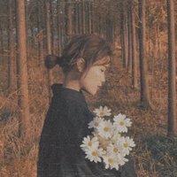 陳肄夜