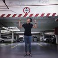 爱发呆的小强