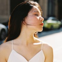 拍照的仙女