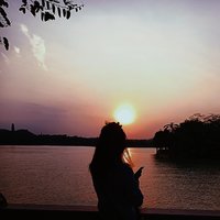 陌颜初上