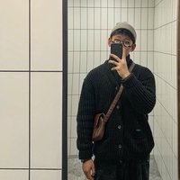 一个黄大大