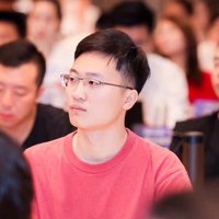 会抓鱼的熊