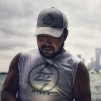 詹士