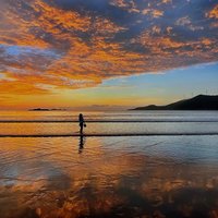 青色的海