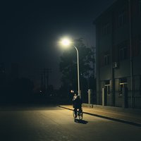 颜十三
