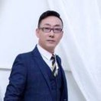 屈炜