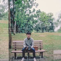 喜欢拍照的豪哥