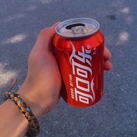 冷白的天色