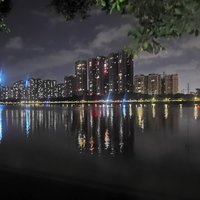 爱走走拍拍的laughing梁