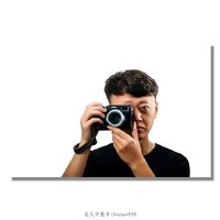 在风中散步