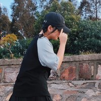 帅气的小也君