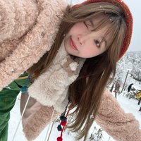 莓兮MAY