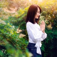 葳蕤羽光