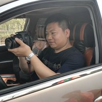 80后男孩