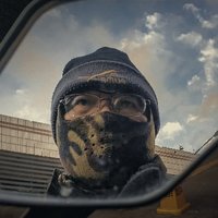 隔壁张三