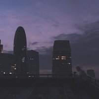 精彩的高