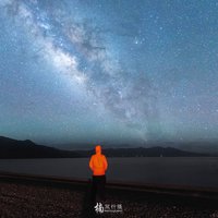 斜杠中年-RikXiao