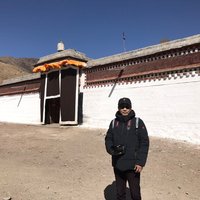 勾留是此湖