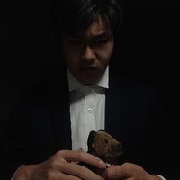 好热啊受不了