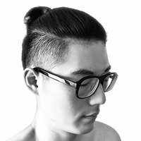 丘三偏北