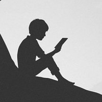 爱摄影的周同学