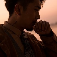 小胡子叔叔gt硅滔