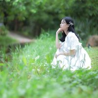 大学女摄