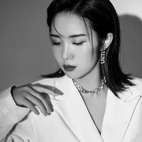 鹿小姐L