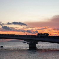 夜泊遇了枫桥