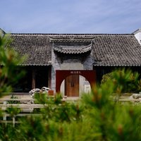 吃黑洞补脑子