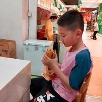 摄影师155849908526401
