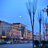摄影师离想